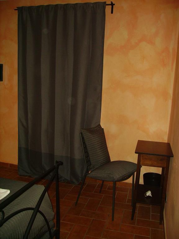 La Voliera Bed & Breakfast Pisa Bilik gambar